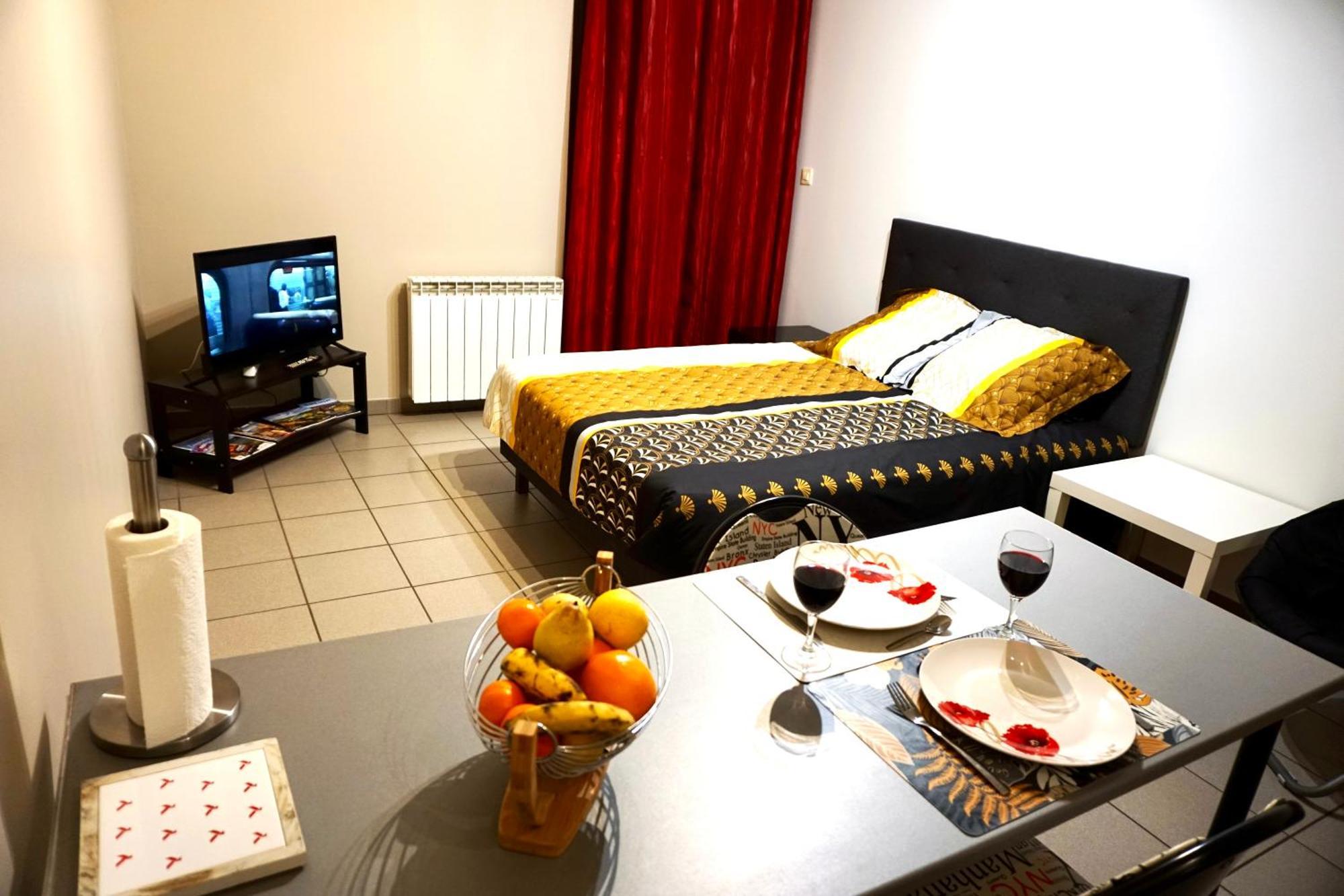 Charmant Studio Centre Ville Le Puy-en-Velay Екстериор снимка