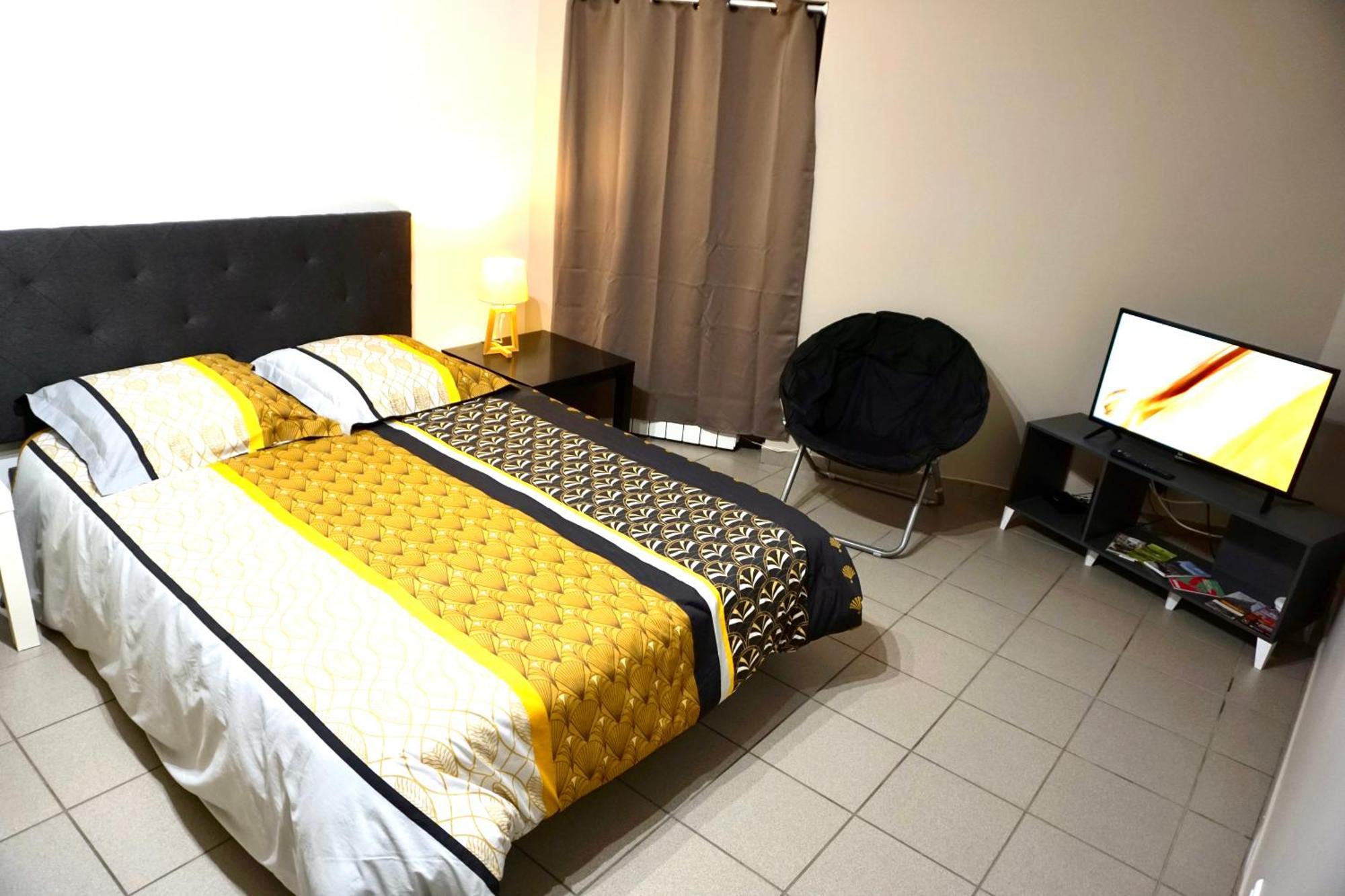 Charmant Studio Centre Ville Le Puy-en-Velay Екстериор снимка
